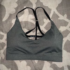 Nike Women's Indy Strappy-Back Sports Bra